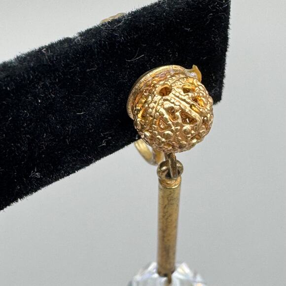 Vintage Gold Filigree Ball Aurora Borealis Crystal Drop Clip on Earrings - Picture 6 of 13